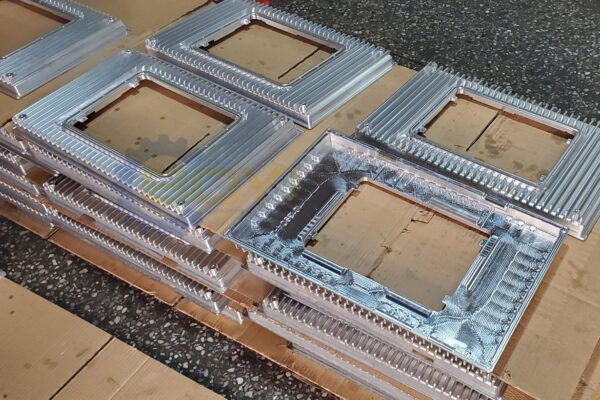 Custom CNC Aluminum communication cavity